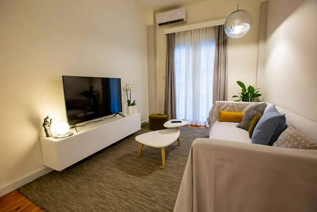 Minimal Chic Central Apartment In Thessaloniki 0*,